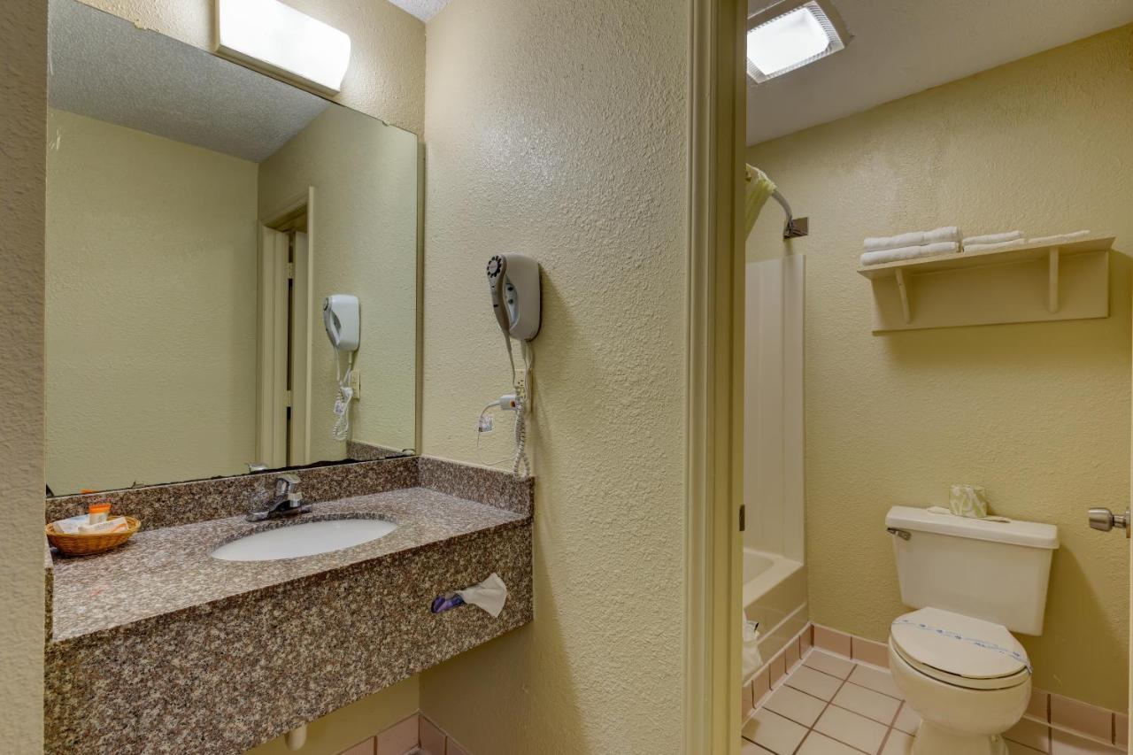 Continental - Motel Charlotte