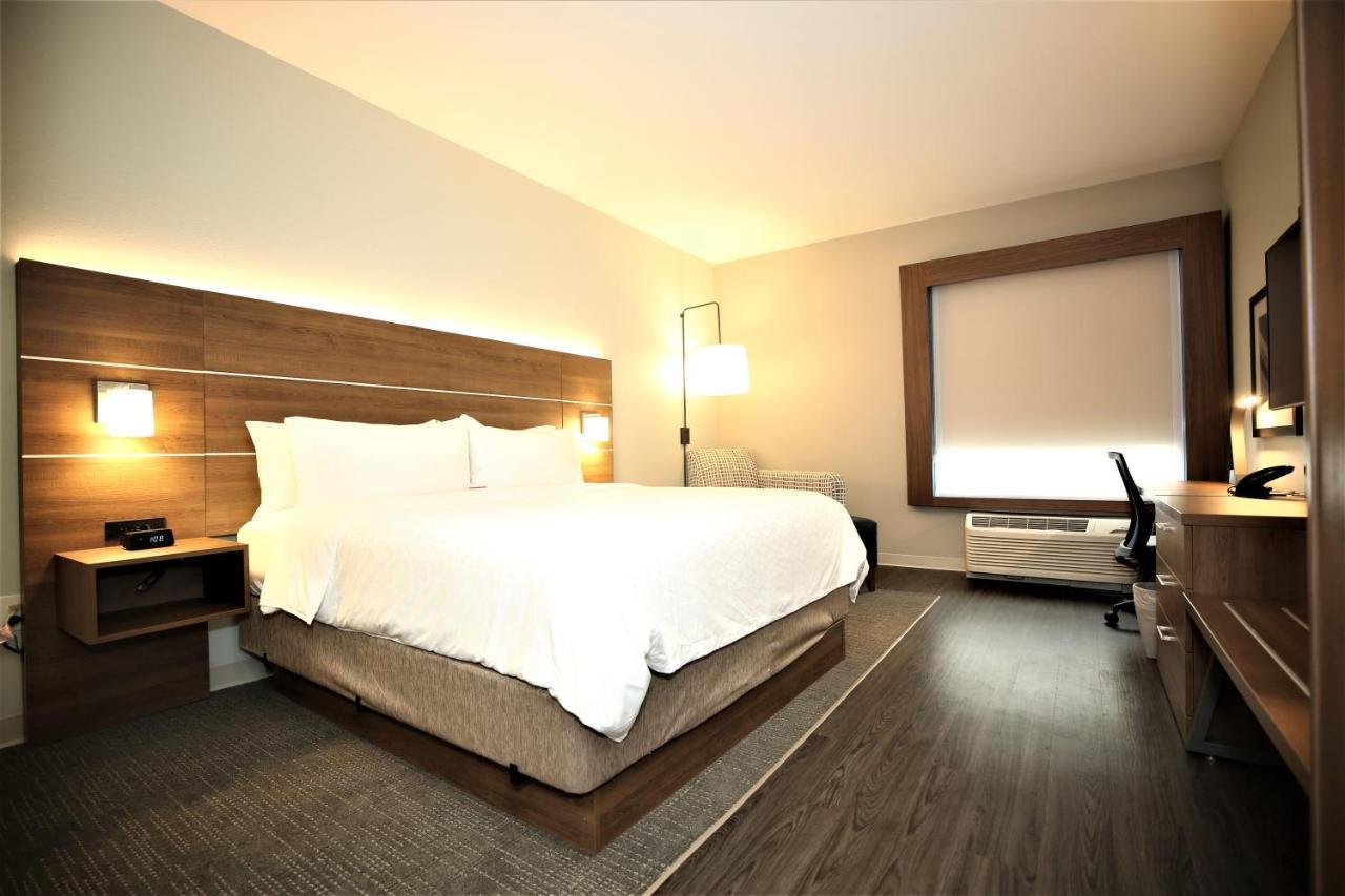 Express & - - South End By Ihg Hotel
