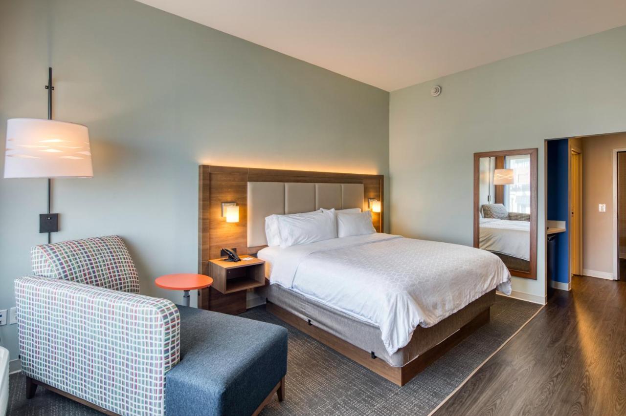 Express & - - South End By Ihg