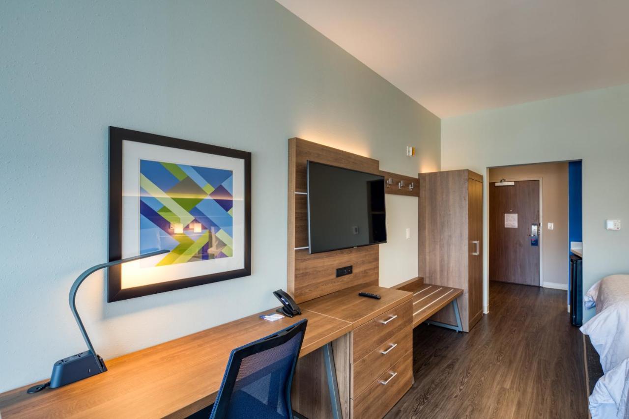 Express & - - South End By Ihg Hotel