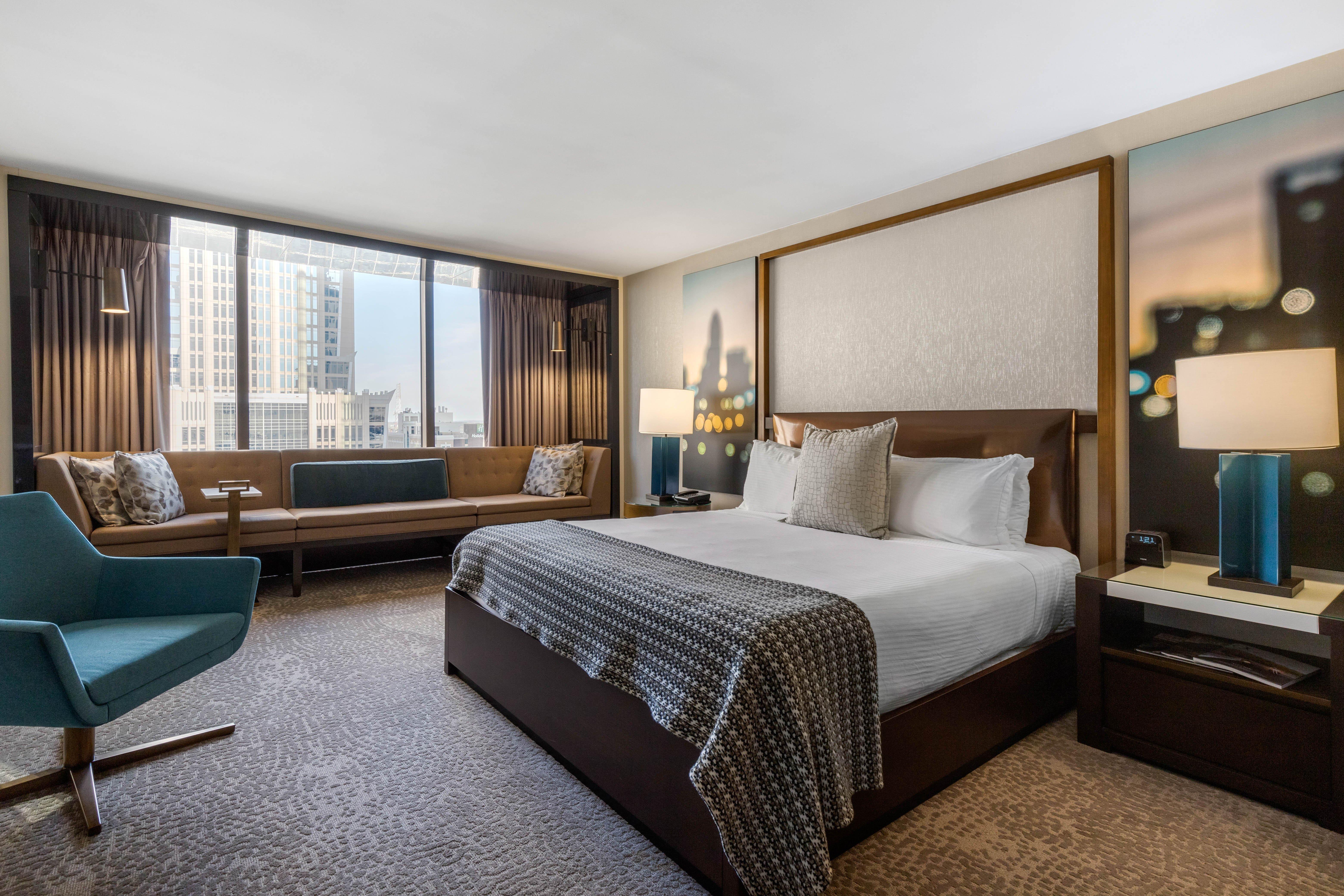 Omni Hotel 4*