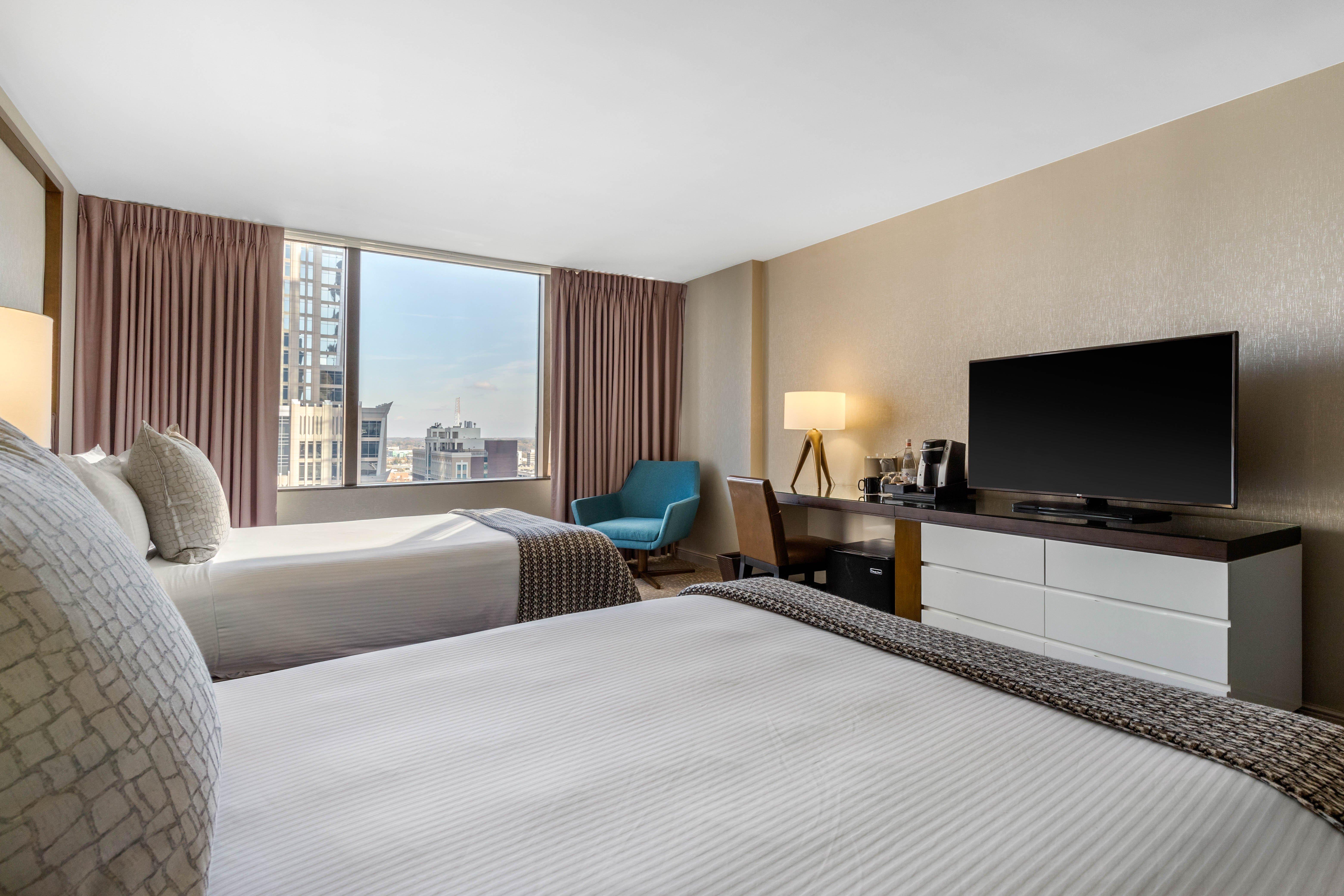 Omni Hotel 4*