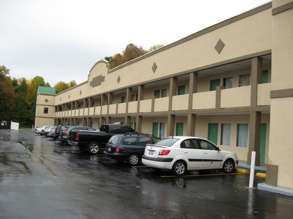 Continental - Motel Charlotte