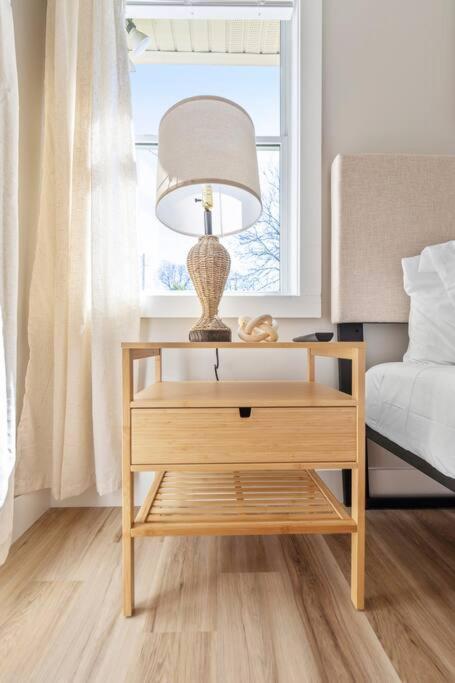 Holiday home Brand New Cozy Modern W/hot Tub+movieroom 7 Min From Uptown Charlotte