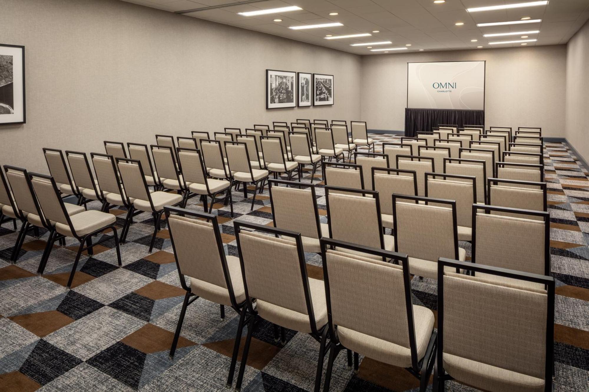 Omni 4* Charlotte