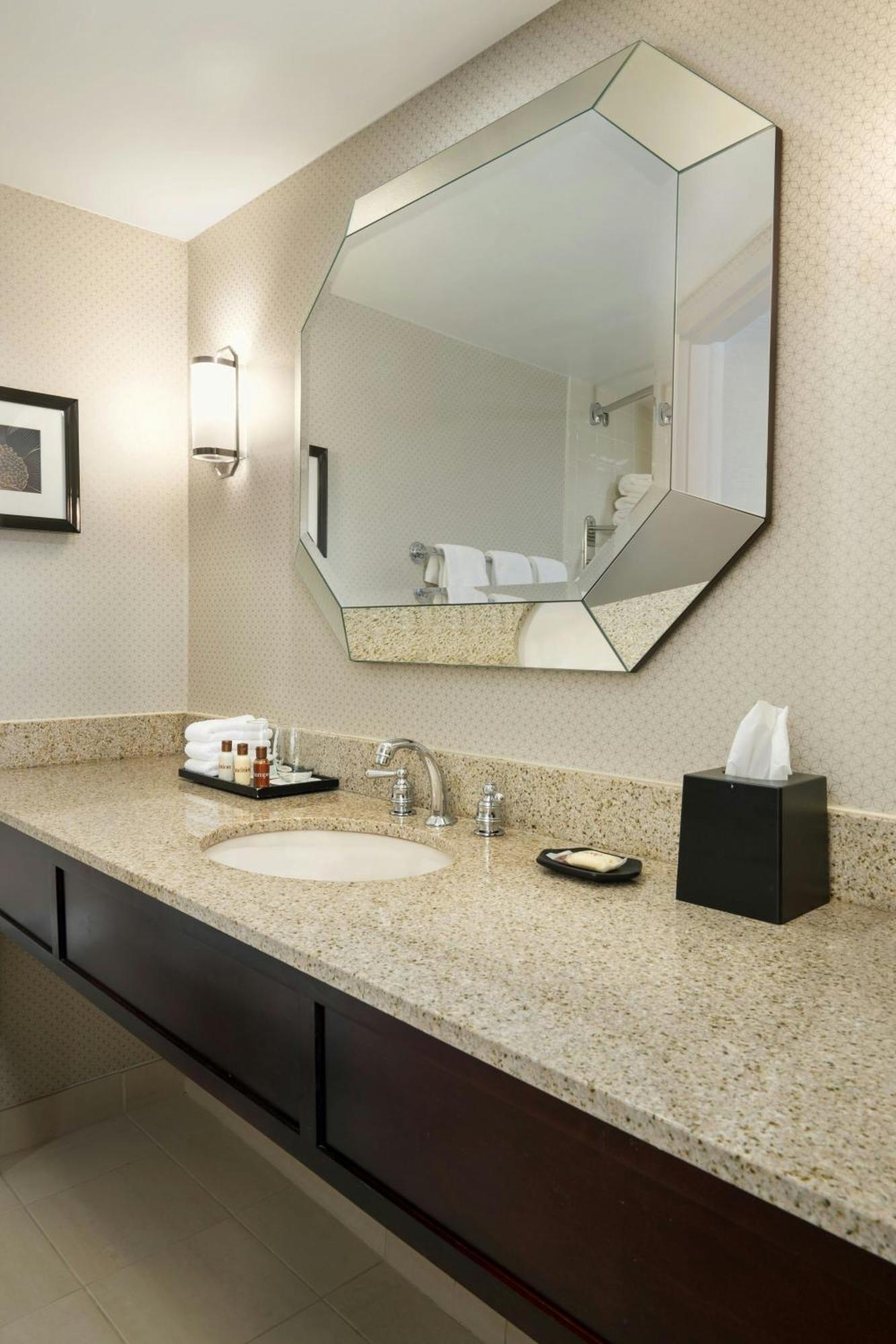 Sheraton Airport Hotel Charlotte