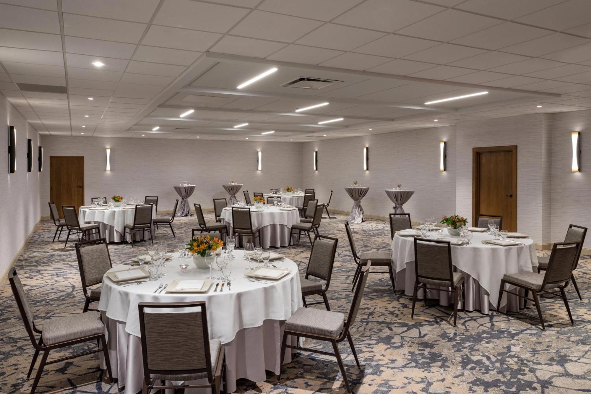 Sheraton Airport Hotel