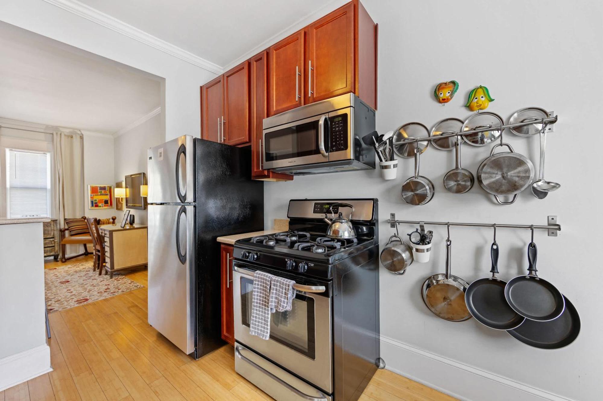 Chic 1 Bedroom Units Near Dilworth Holiday home