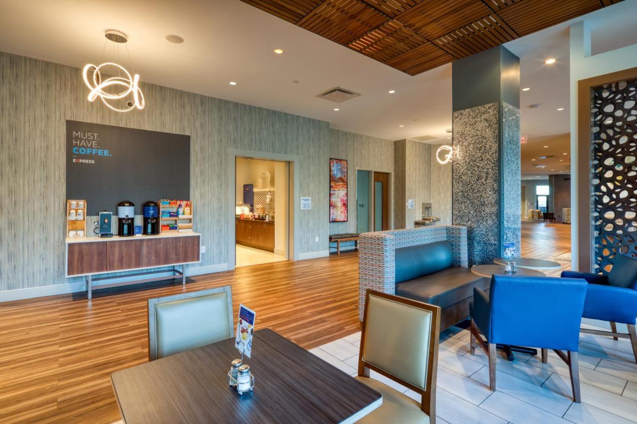 Hotel Express & - - South End By Ihg 3*