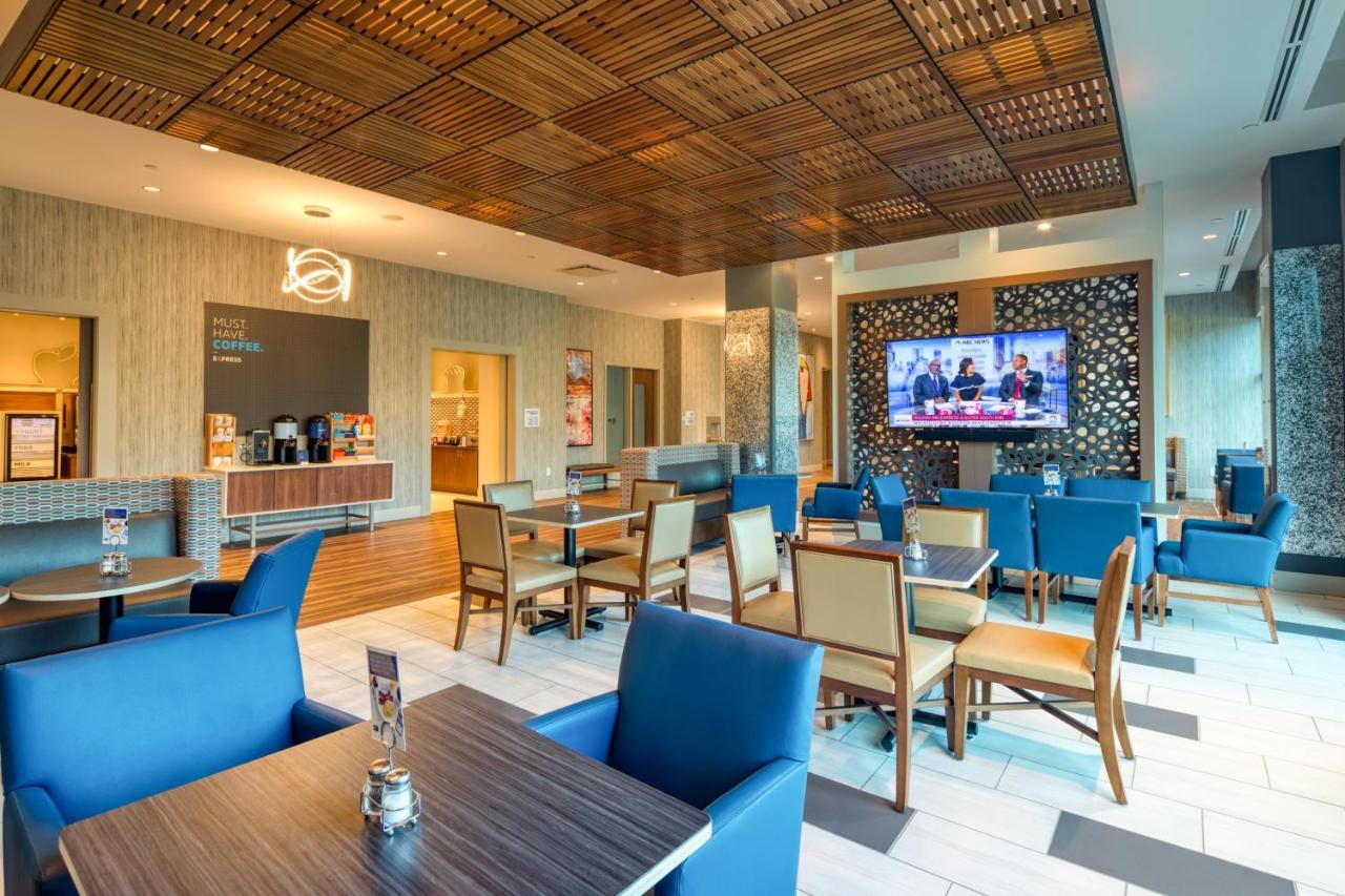 Express & - - South End By Ihg Hotel 3*