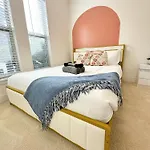 Modern Townhouse - 1 Min To Uptown Clt - Walk To Restaurants