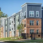 Landing At Pine 25 North End - 1 Bedroom In Tryon Hills