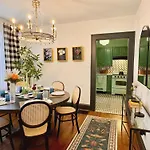 Newly Renovated! Lux 2-King Suite With Winter Deals!