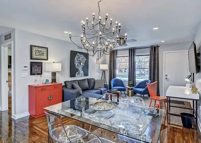 Myers Park Gem Great Location
