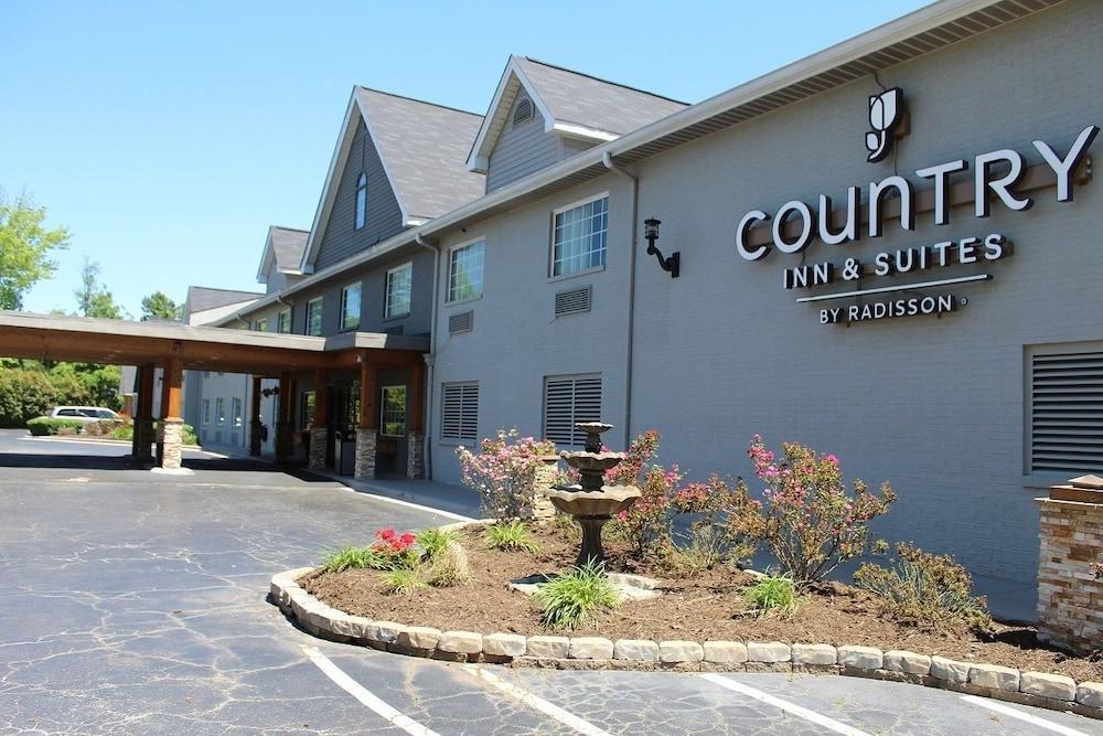 Country & By Radisson, I-85 Airport, Nc Hotel