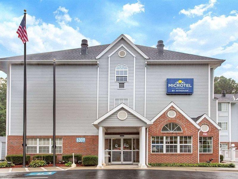 Microtel & By Wyndham Charlotte/northlake