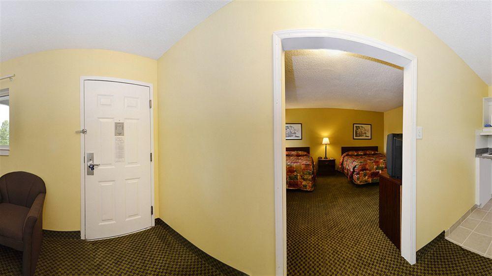 Hotel Suburban Charlotte-ballantyne Charlotte