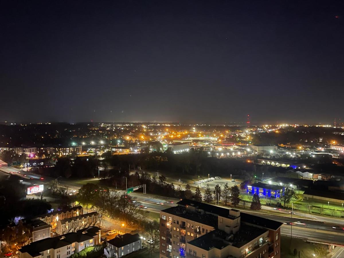 Luxurious 1br Uptown Highrise/ Balcony With View! Apartment Charlotte