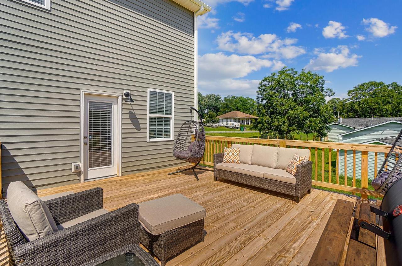 New!! Cozy In Charlotte, Near White Water Center, Uptown & Airport! Charlotte