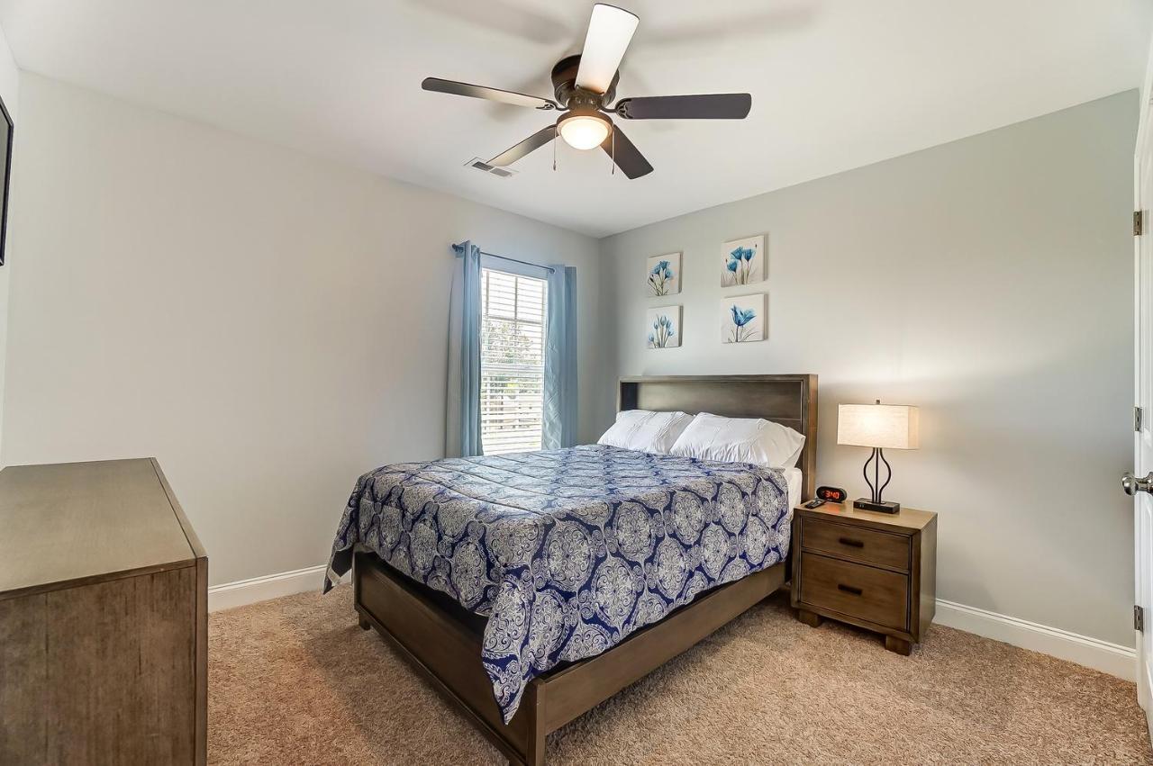 New!! Cozy In Charlotte, Near White Water Center, Uptown & Airport!