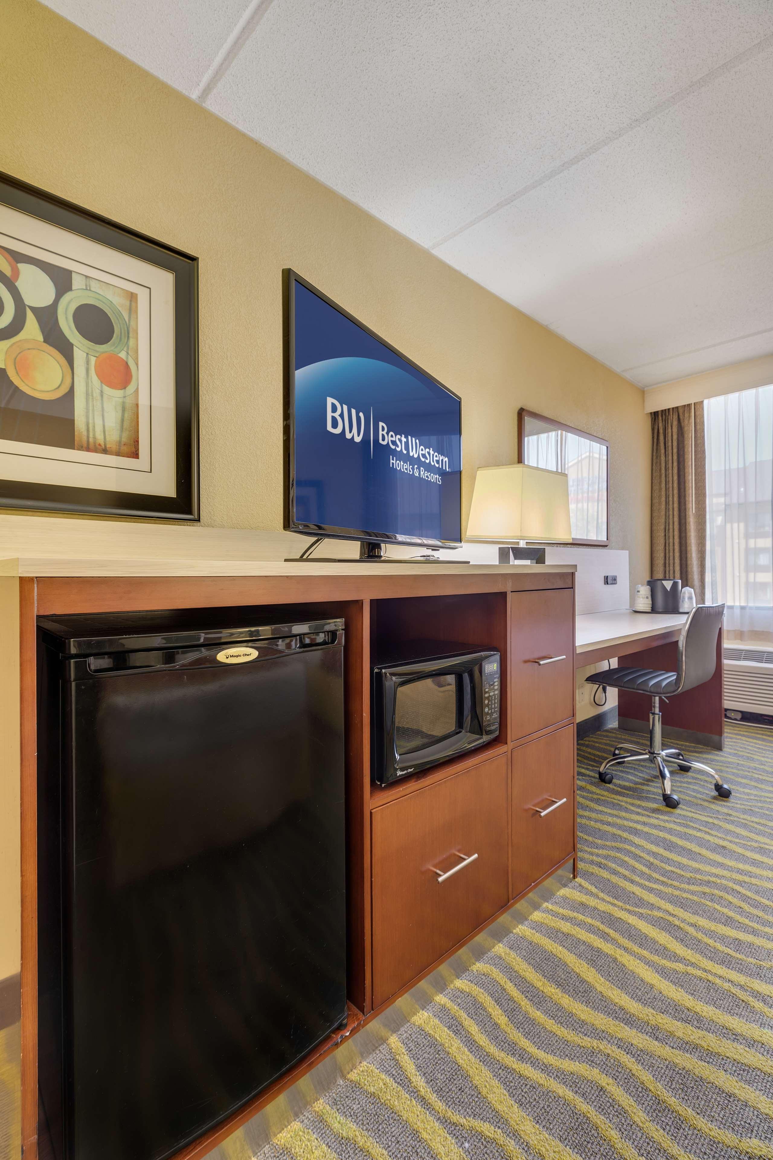 The Independence - Matthews Hotel