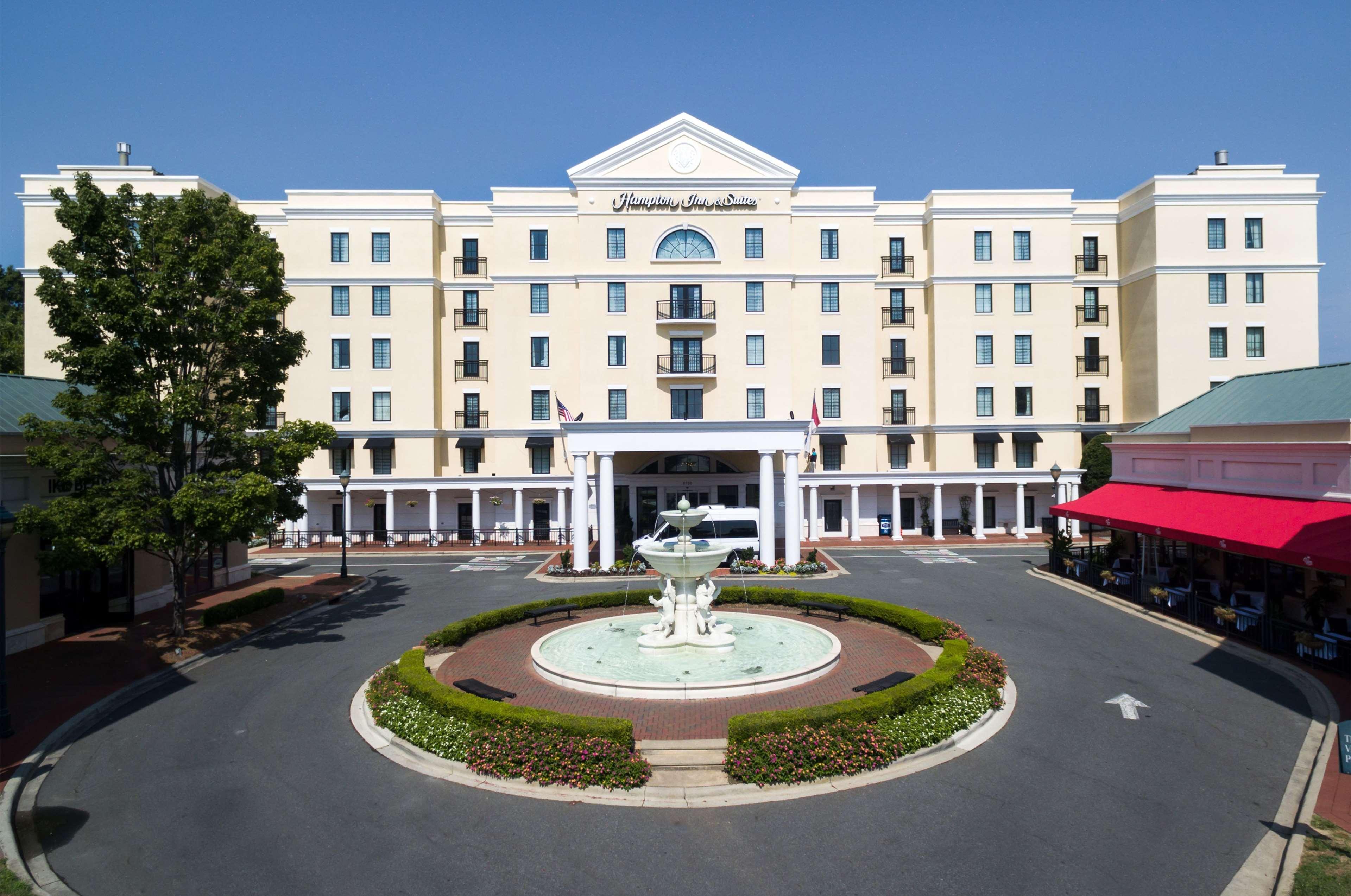 Hampton & South Park At Phillips Place Hotel