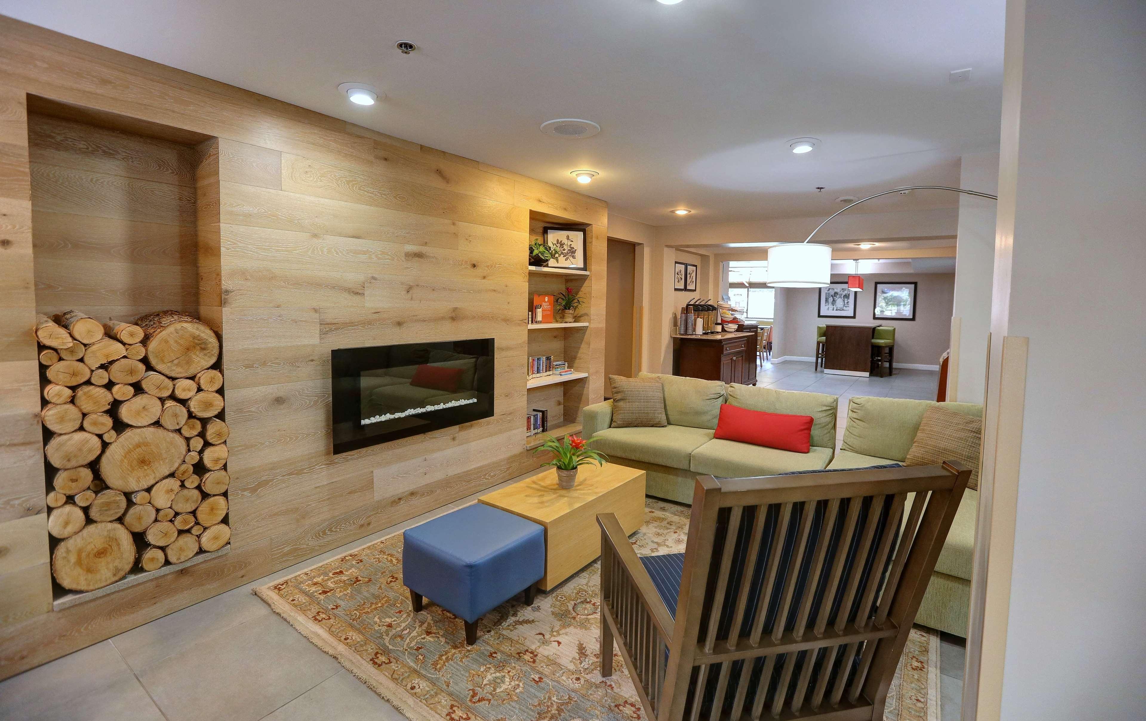 Country & By Radisson, I-85 Airport, Nc Hotel 2*