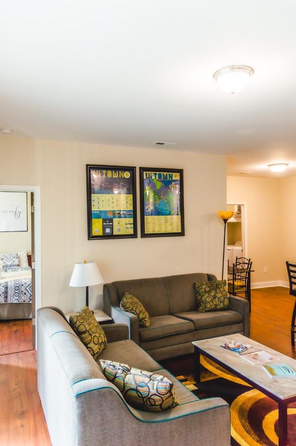 Apartment Serene Uptown 2br And 2ba *