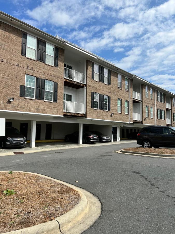 Serene Uptown 2br And 2ba * Charlotte