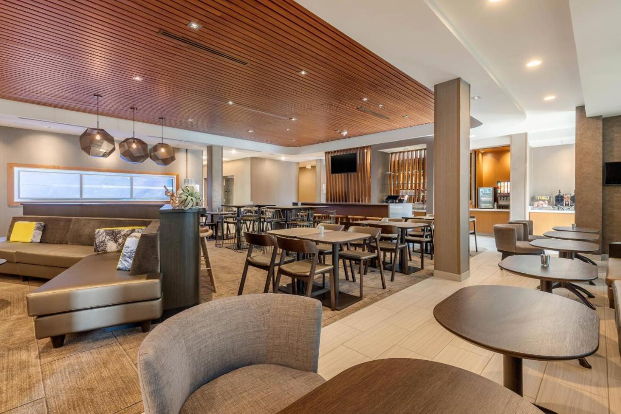 Springhill Southwest Hotel Charlotte