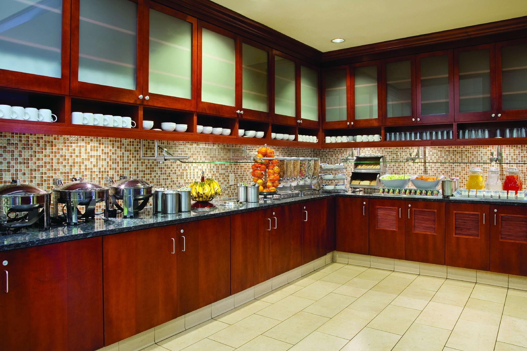 Hotel Clt Sky 3*