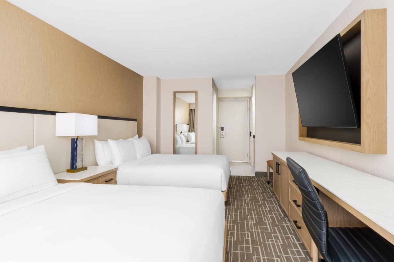 Doubletree By Hilton Center Charlotte