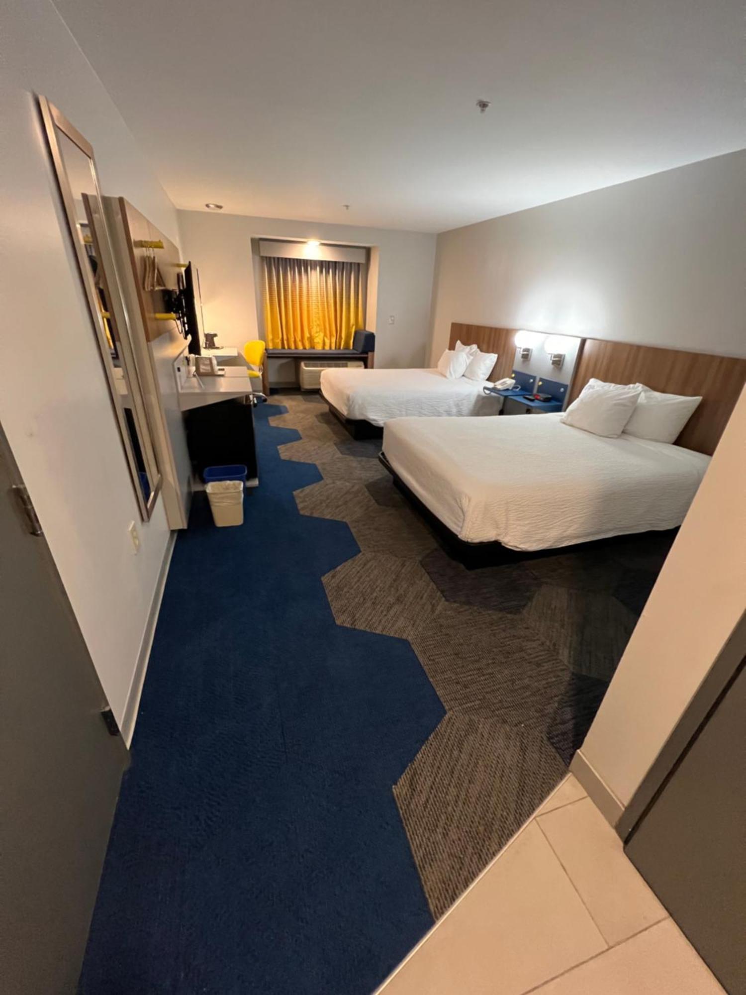Hotel Microtel & By Wyndham Charlotte/northlake Charlotte