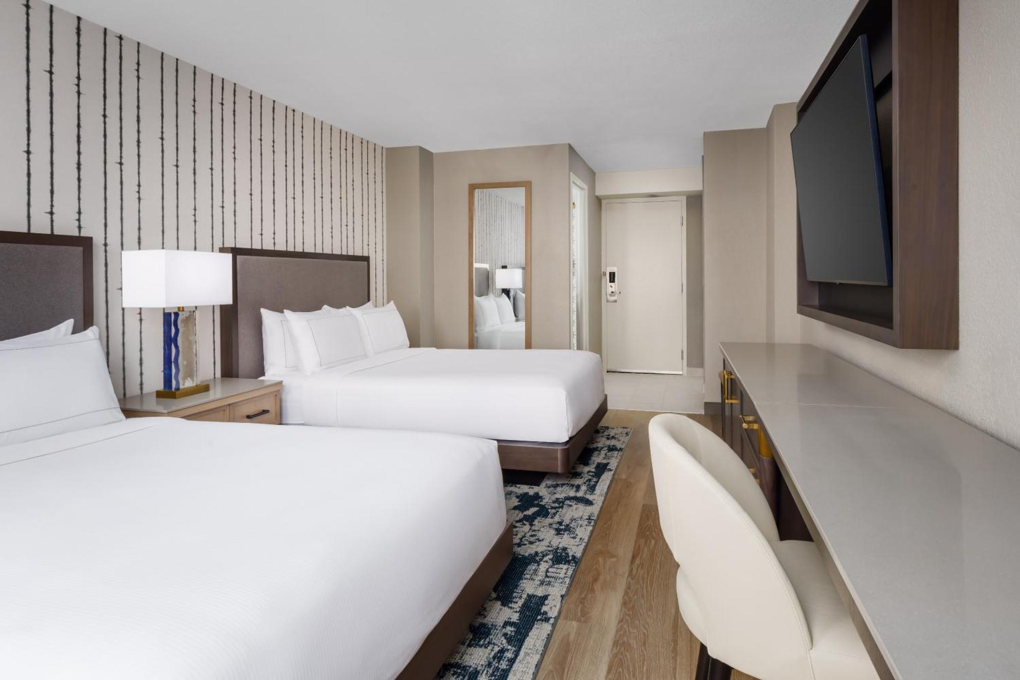 Hotel Doubletree By Hilton Center 4*