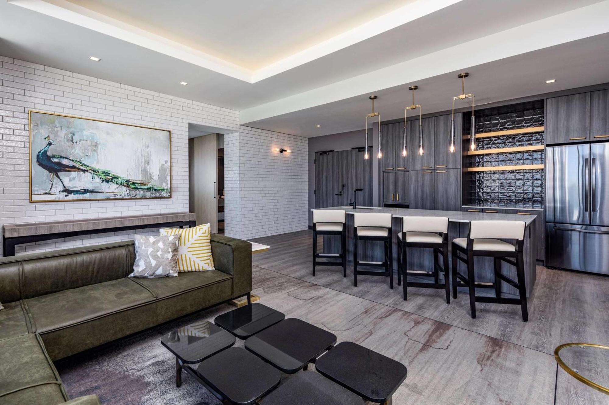 Hyatt Centric Southpark Hotel 4*