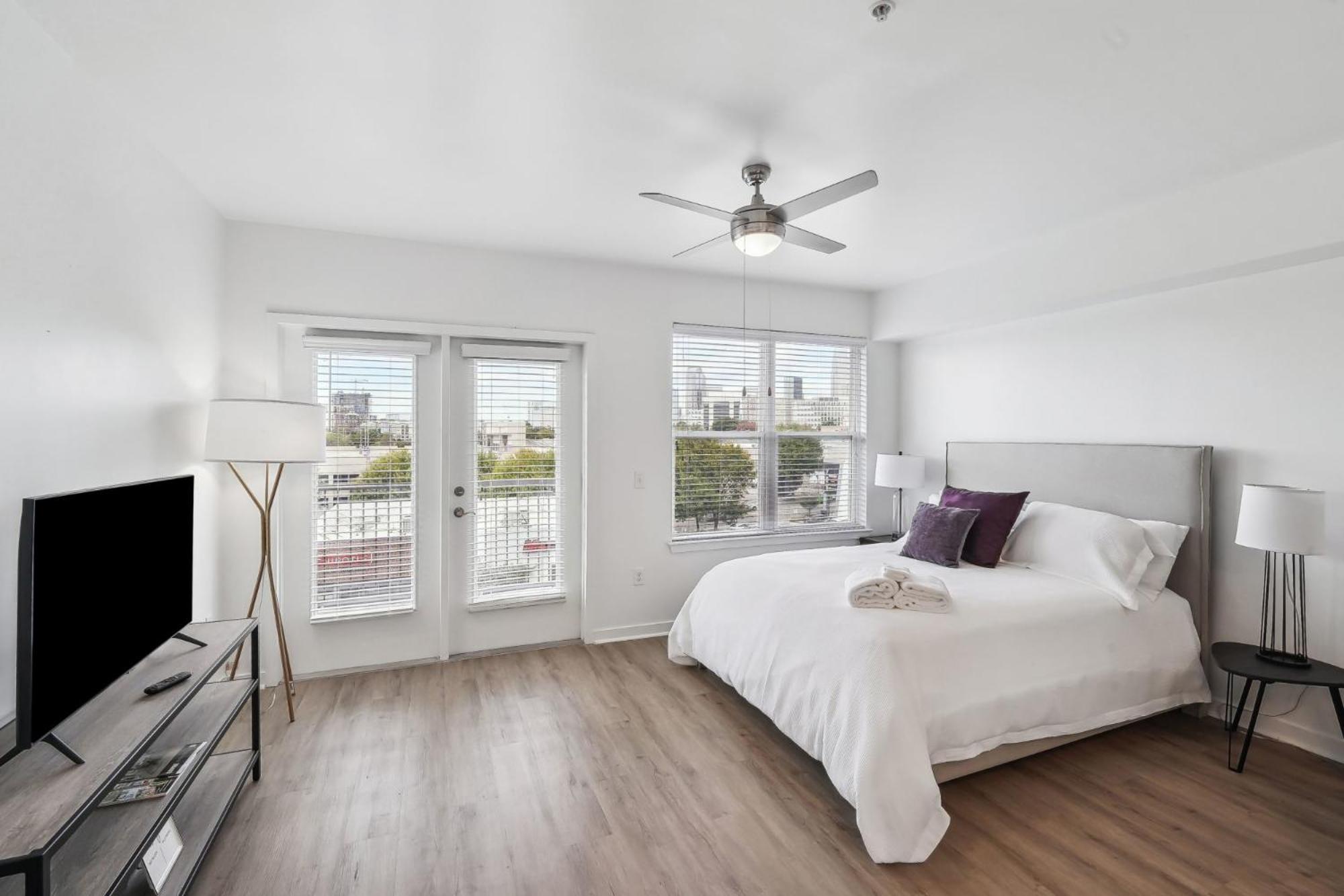 Premium And At Midtown 205 In