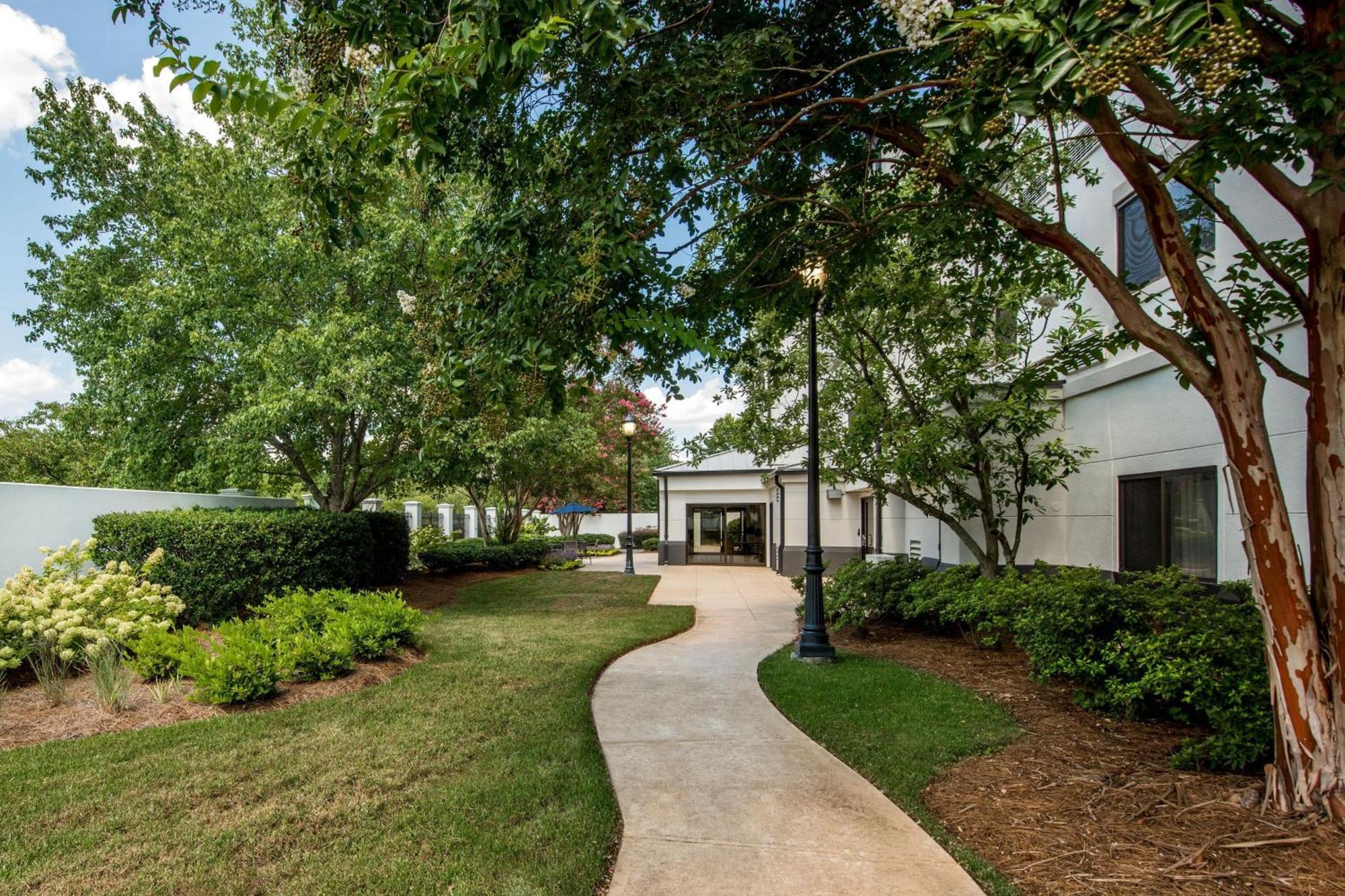 Courtyard By Marriott Ballantyne