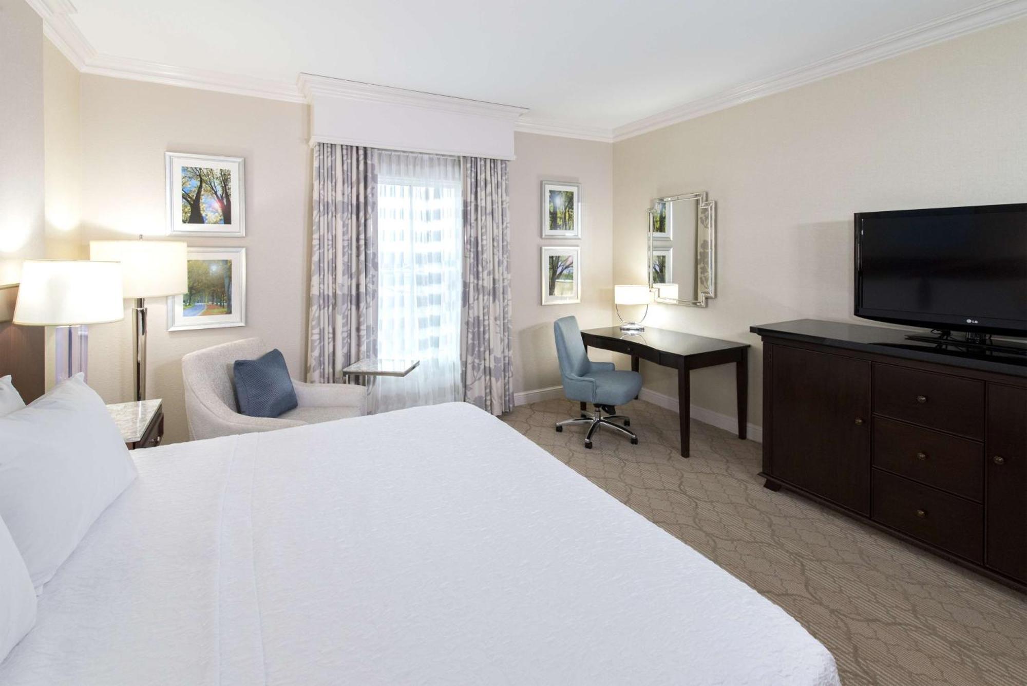 Hampton & South Park At Phillips Place Hotel