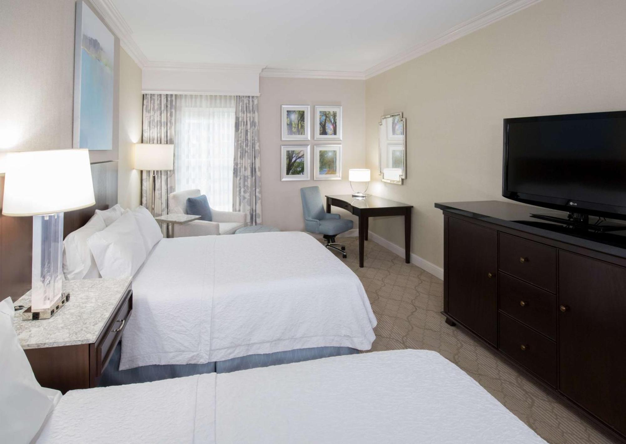 Hotel Hampton & South Park At Phillips Place Charlotte