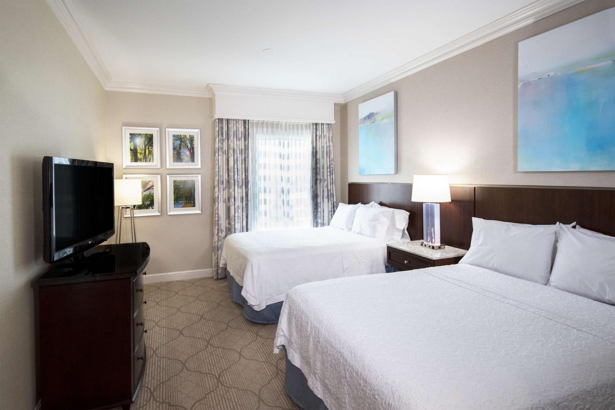 Hotel Hampton & South Park At Phillips Place