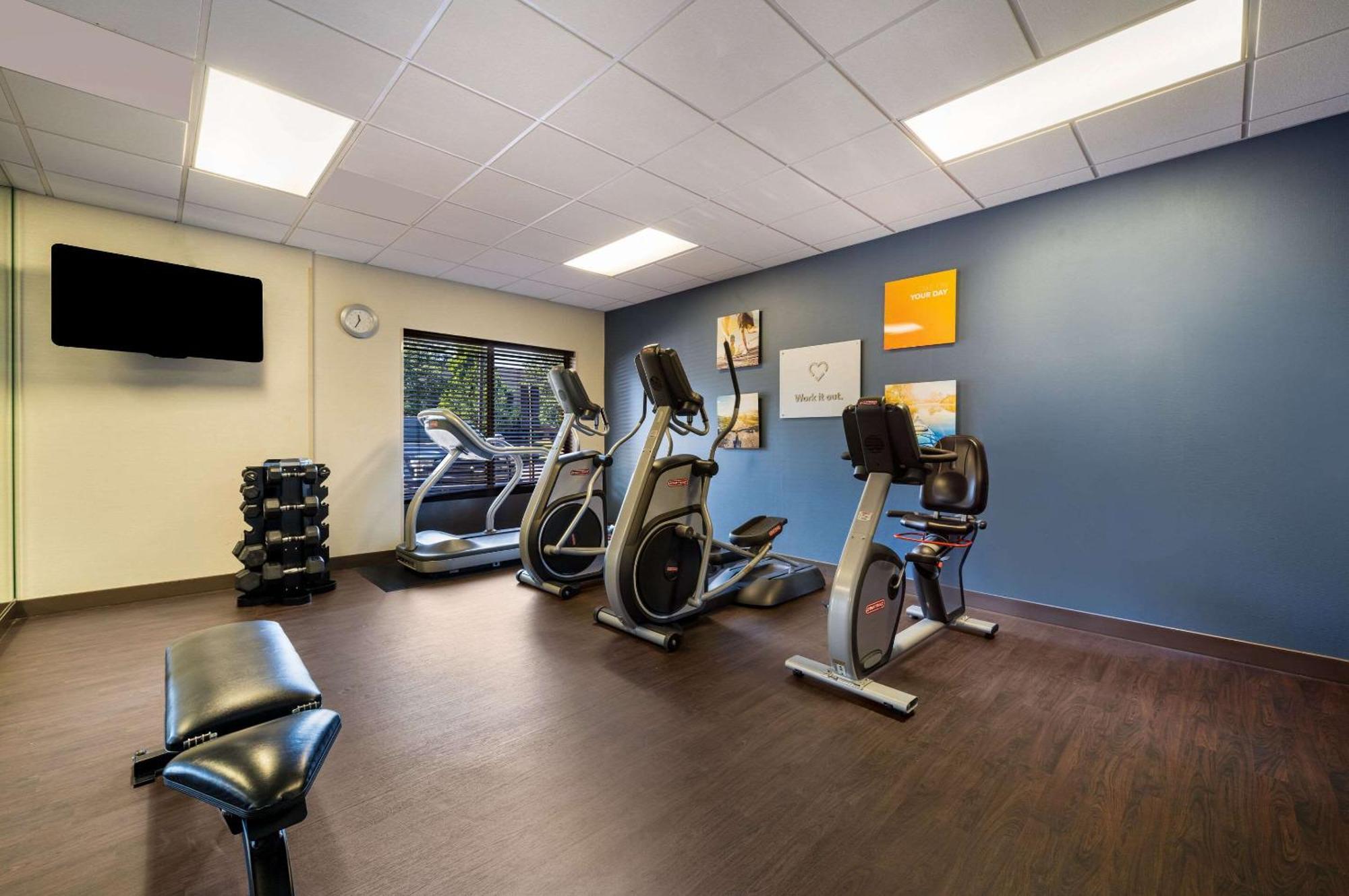 Comfort Northlake Hotel Charlotte