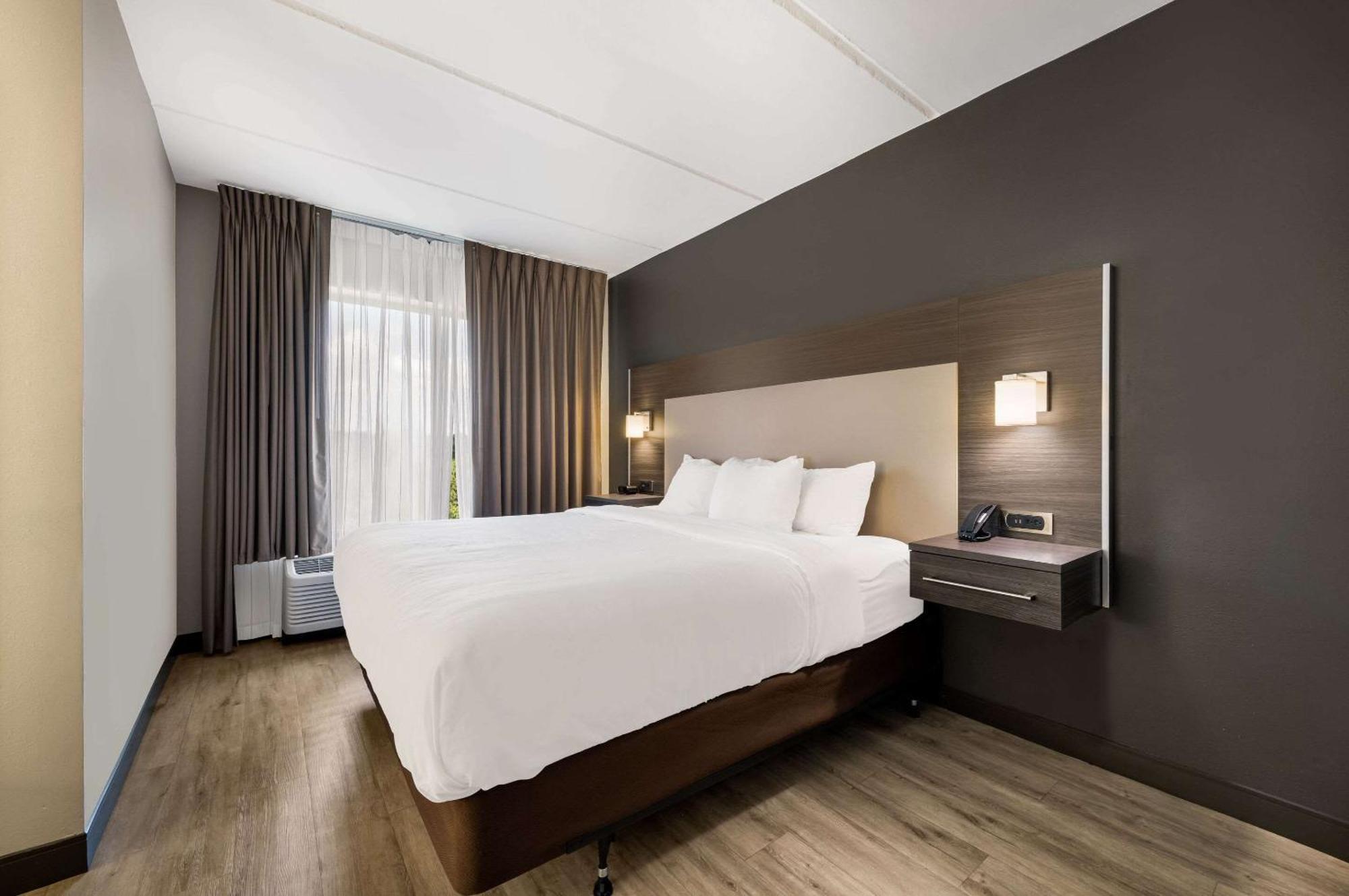 Comfort Northlake