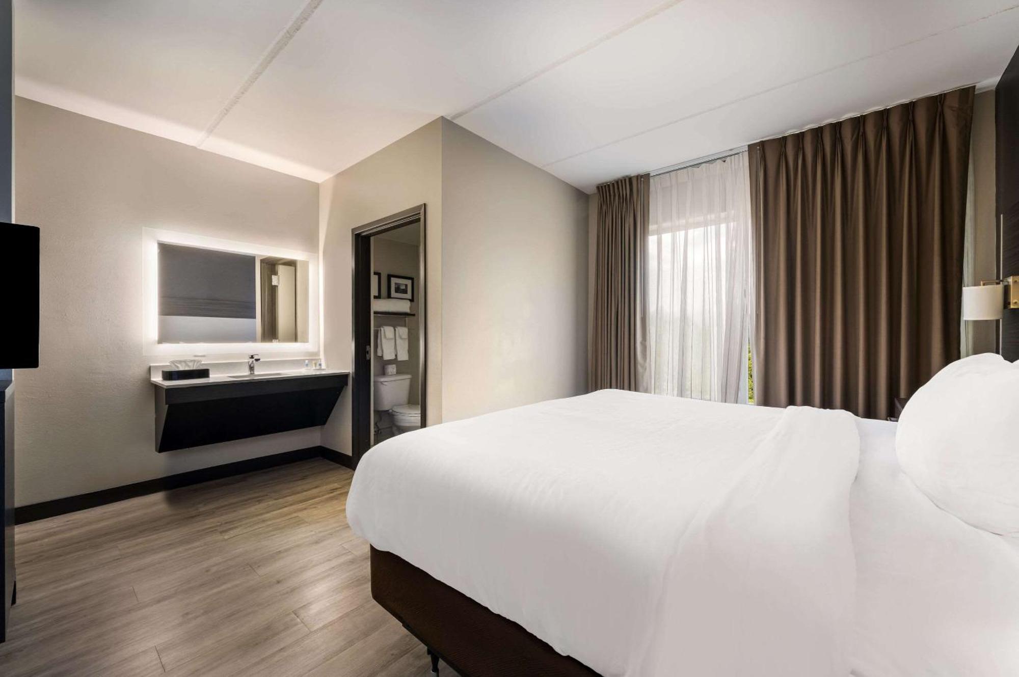 Comfort Northlake 2*