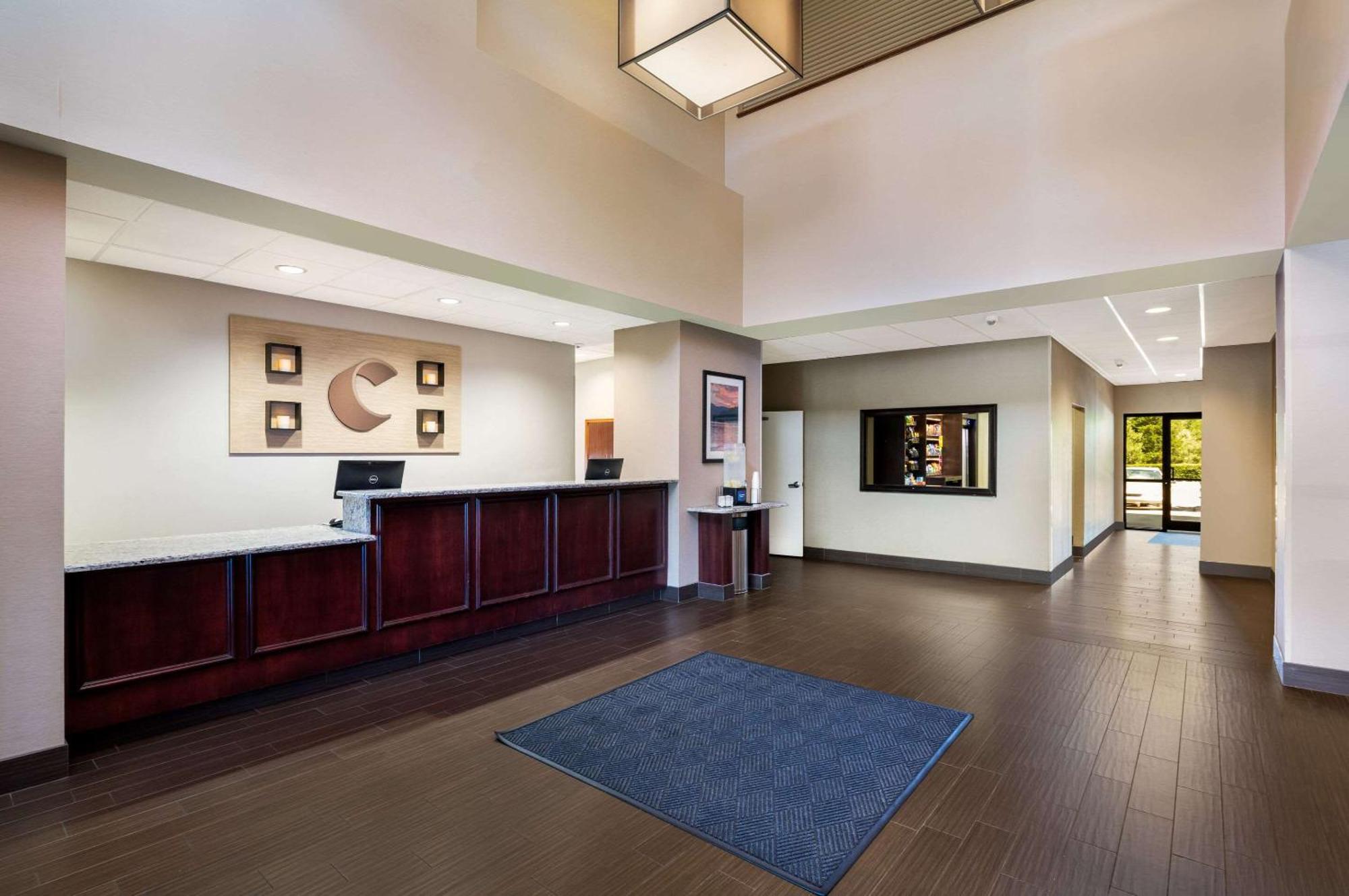 Hotel Comfort Northlake Charlotte