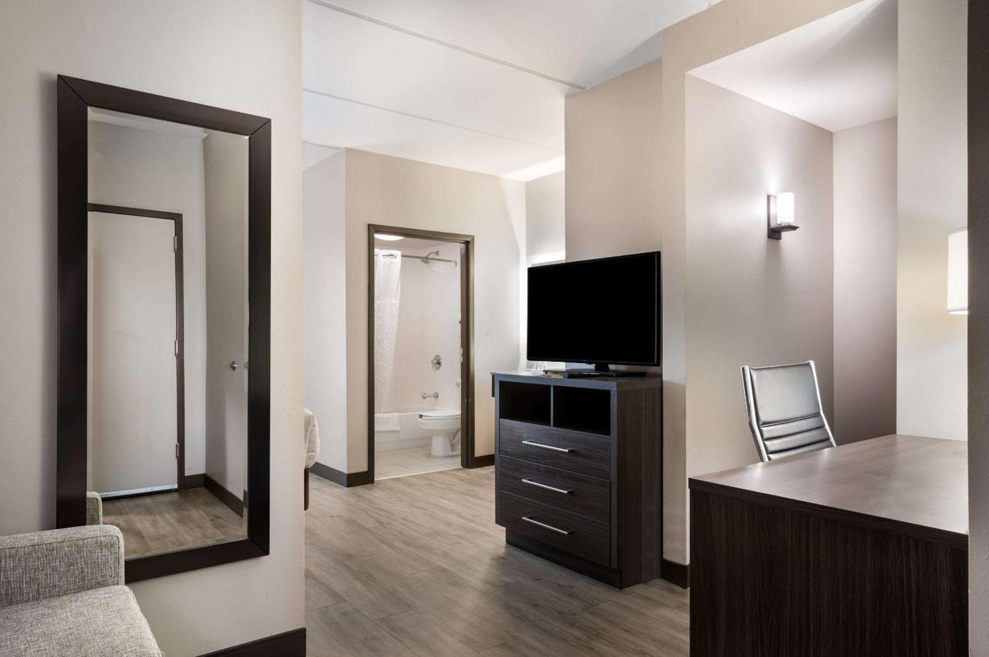 Comfort Northlake 2* Charlotte