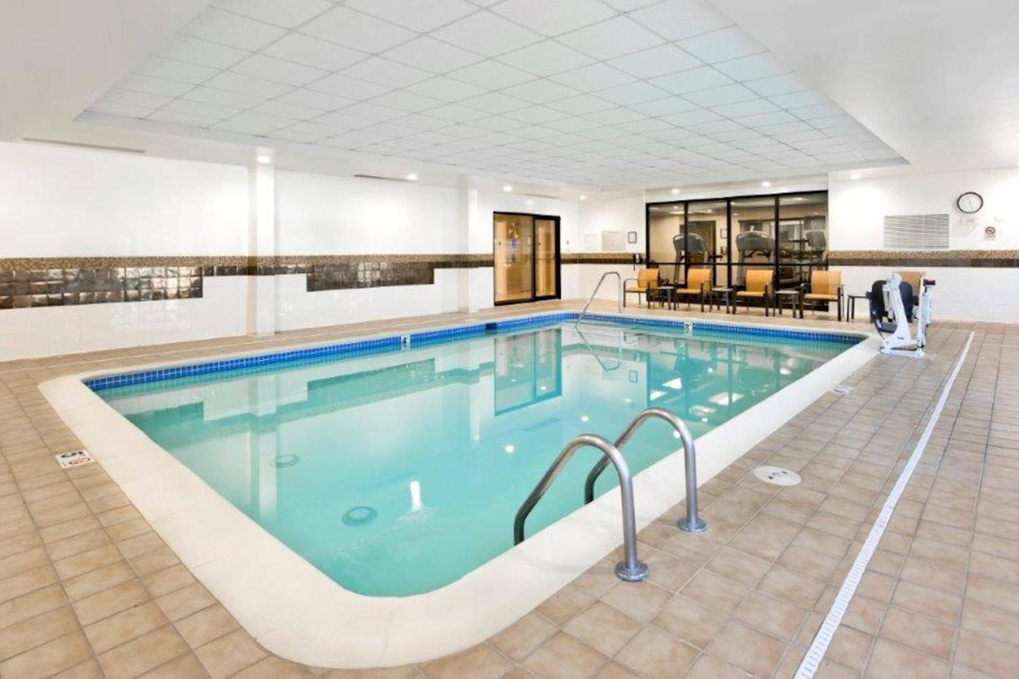 Courtyard By Marriott Ballantyne Hotel Charlotte
