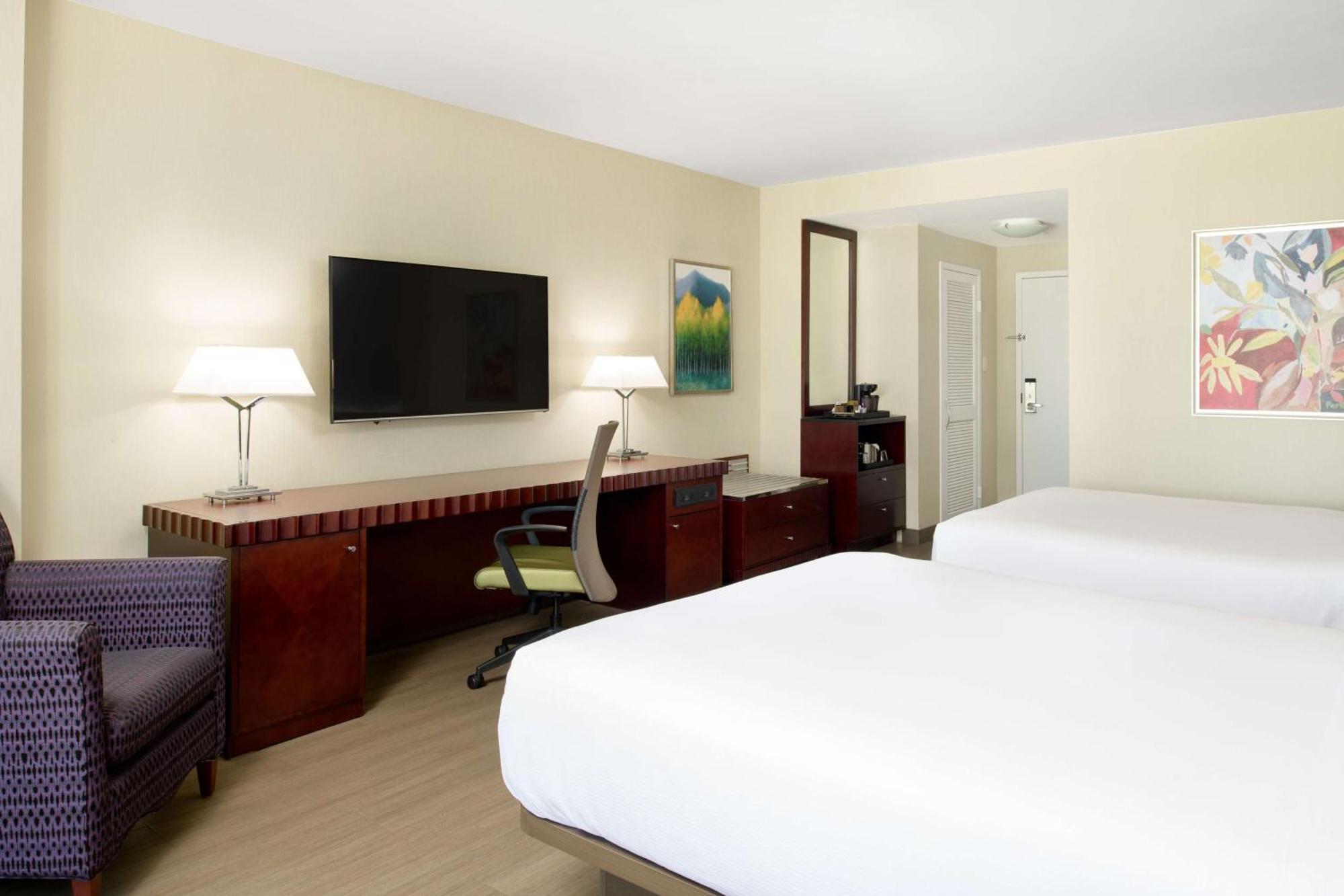 Hilton Uptown Hotel