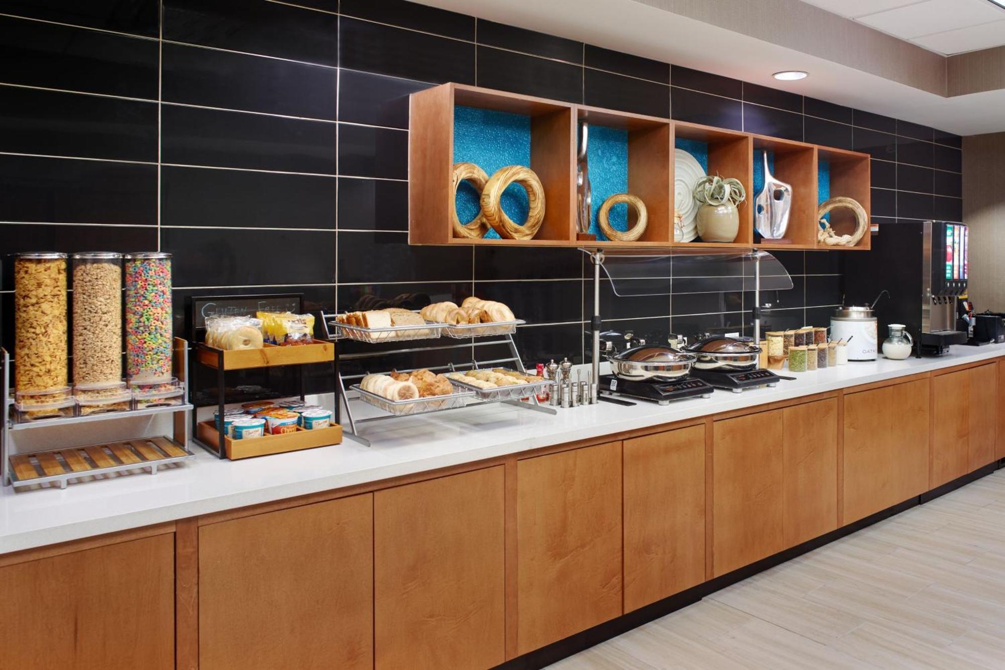 Springhill Research Park Hotel 2*