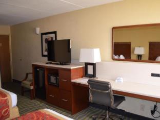 The Independence - Matthews Hotel