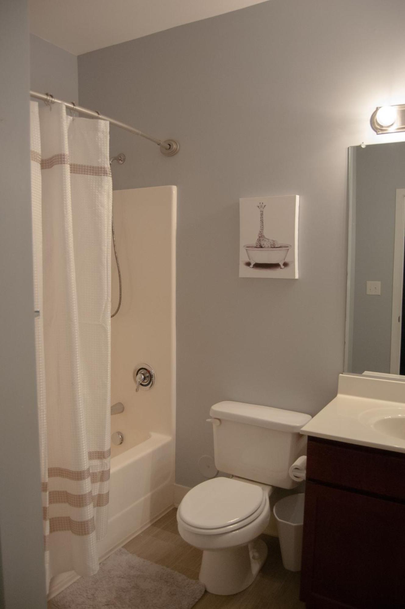 Holiday home Modern Townhouse - 1 Min To Uptown Clt - Walk To Restaurants *